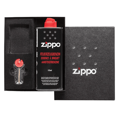Zippo Classic Lighter Gift Kit
